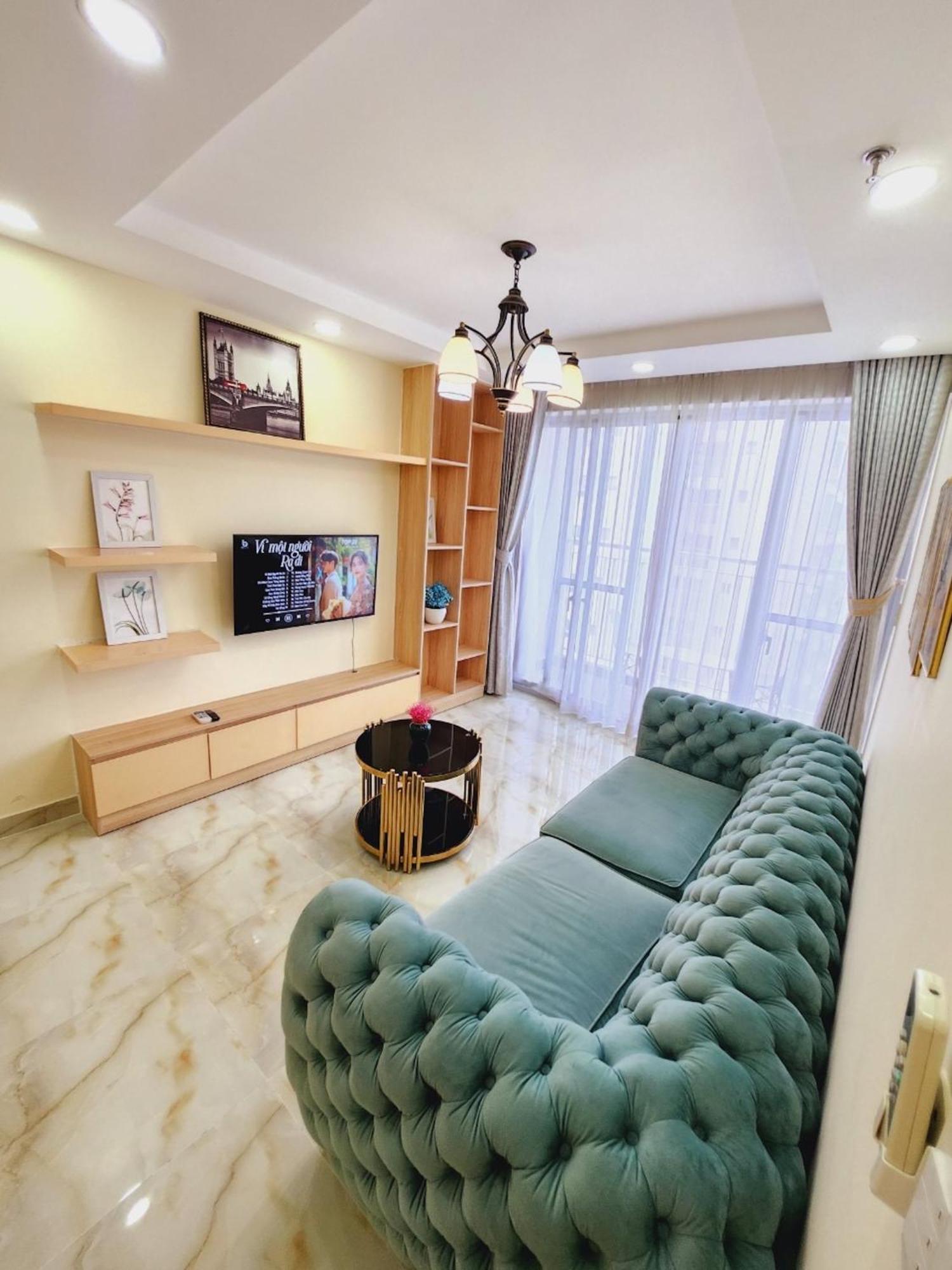 Michael Apartment Scenic Valley Ho Chi Minh City Bagian luar foto